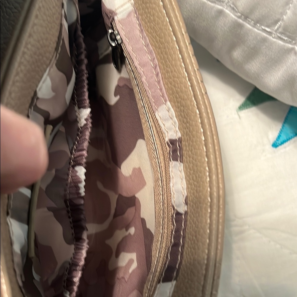 Lug Tan Quilted Clutch with Fold-Over Design - Picture 4 of 5